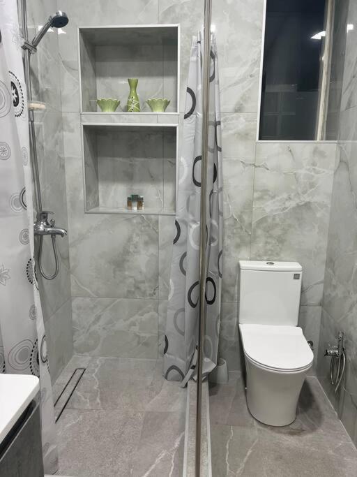Spacious 2 Bedrooms In The Center Of Ereván Exterior foto